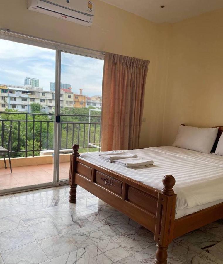 Orange Jomtien Hotel Ngoại thất bức ảnh