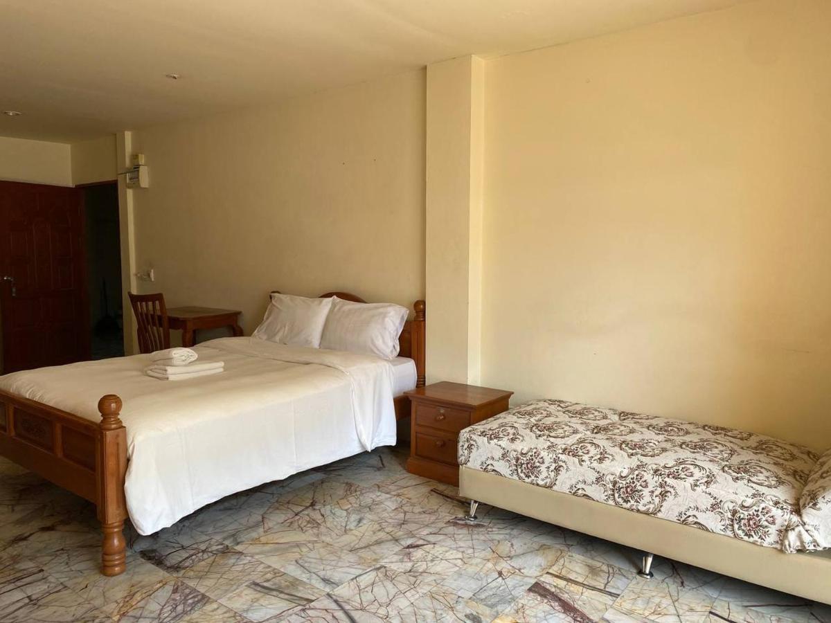 Orange Jomtien Hotel Ngoại thất bức ảnh