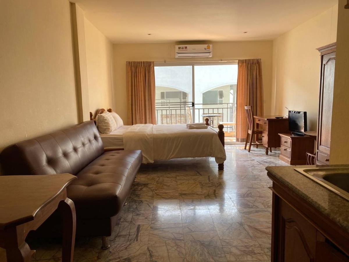 Orange Jomtien Hotel Ngoại thất bức ảnh
